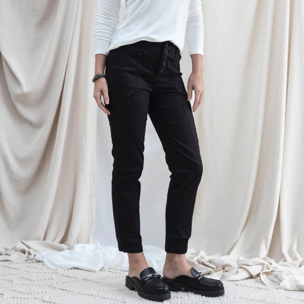 Mac and Me Button Fly Patch Pocket Utility